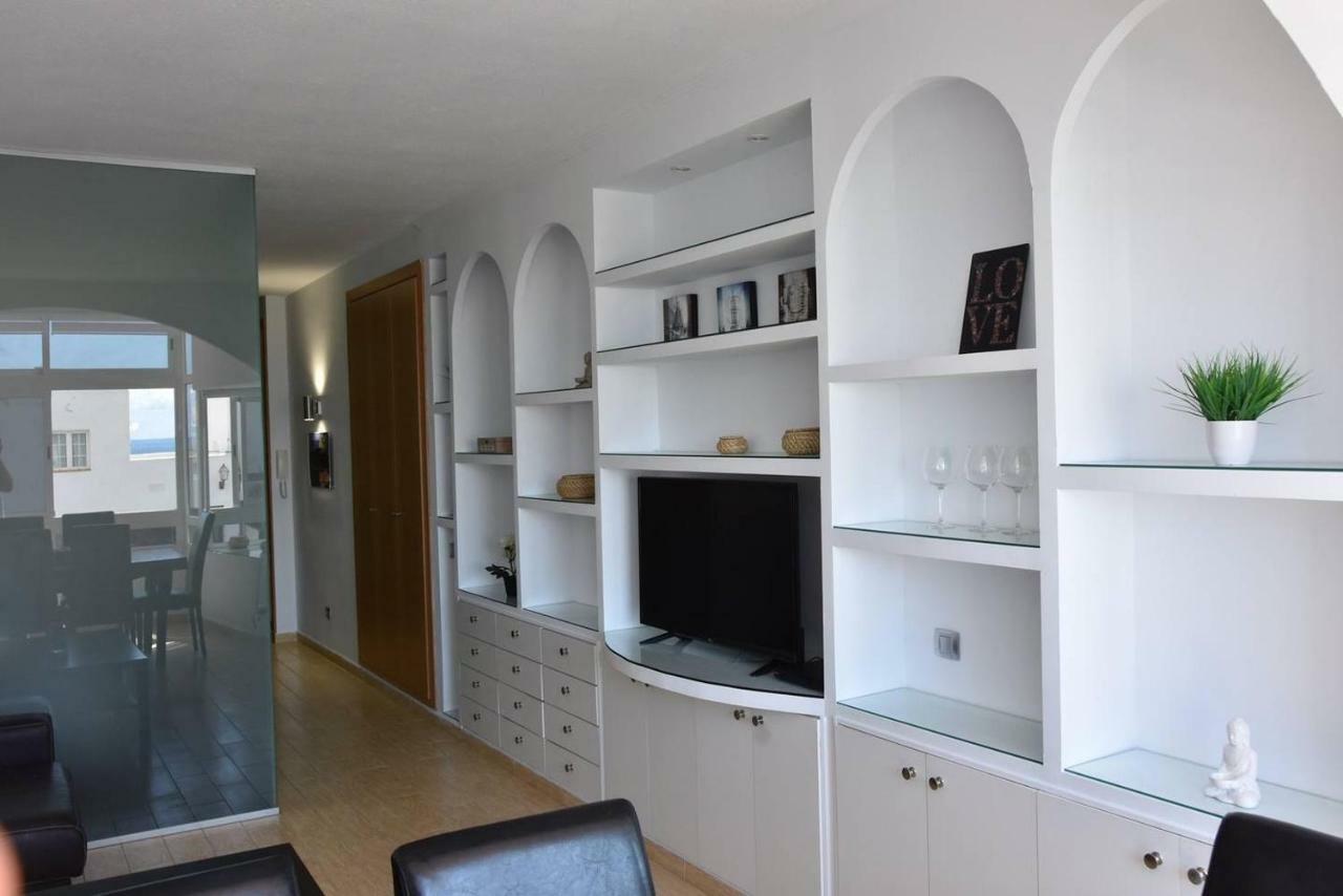 Luxury Apartment Cristianos Beachfront لوس كريستيانوس المظهر الخارجي الصورة