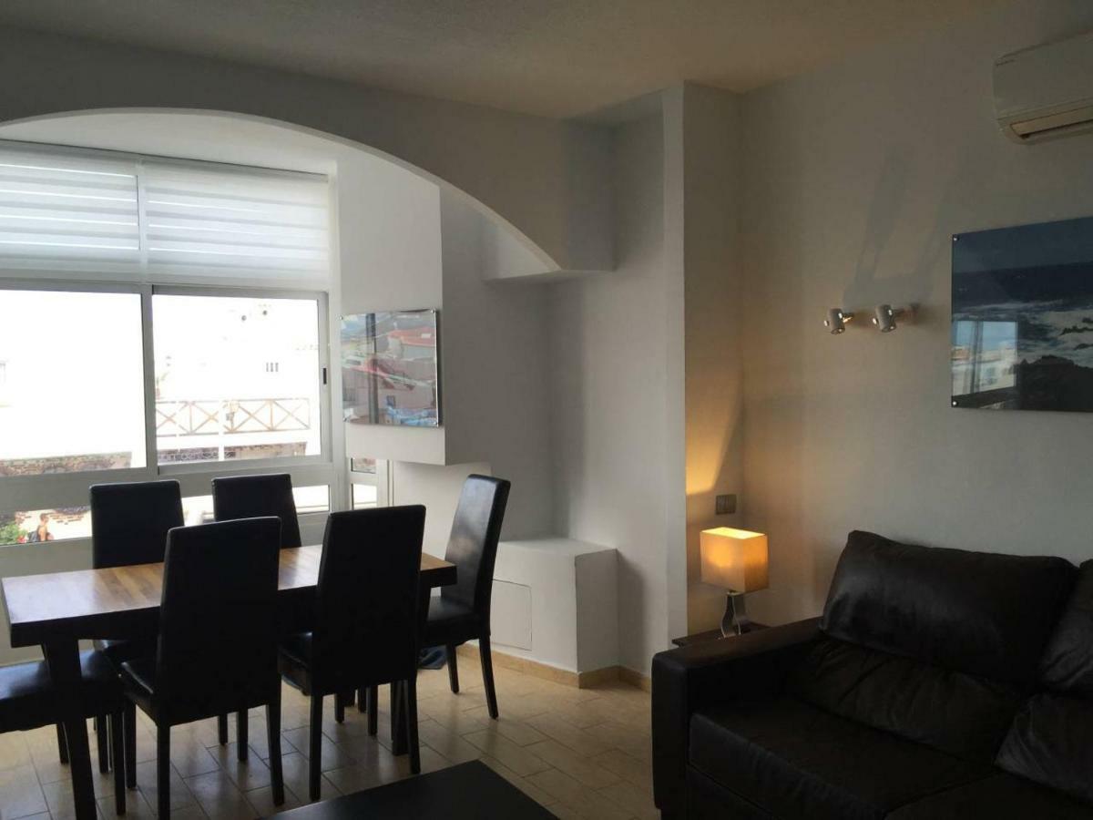 Luxury Apartment Cristianos Beachfront لوس كريستيانوس المظهر الخارجي الصورة