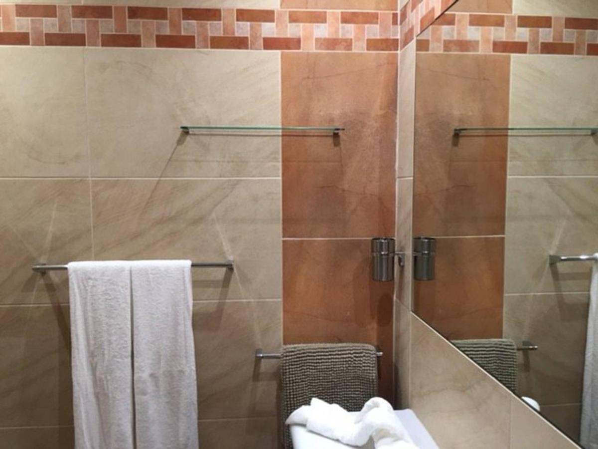 Luxury Apartment Cristianos Beachfront لوس كريستيانوس المظهر الخارجي الصورة